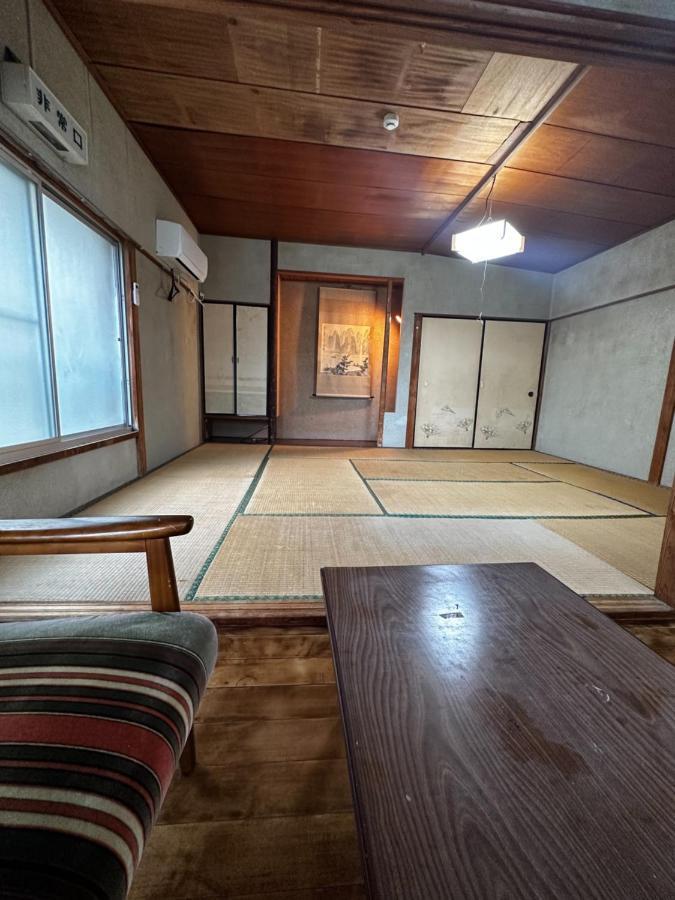 素泊まり民宿とみや Oshima Buitenkant foto