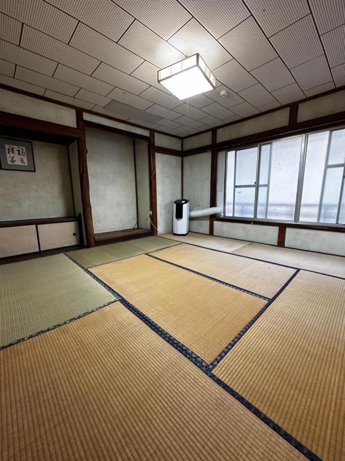 素泊まり民宿とみや Oshima Buitenkant foto